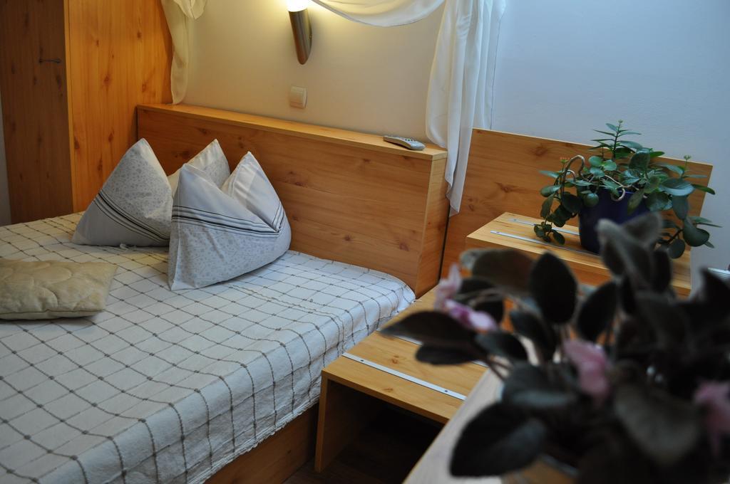 Bistro-Pension La Teleferic Sinaia Dış mekan fotoğraf