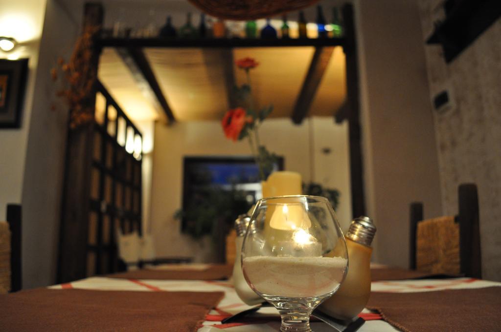 Bistro-Pension La Teleferic Sinaia Dış mekan fotoğraf