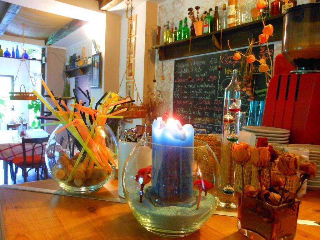Bistro-Pension La Teleferic Sinaia Dış mekan fotoğraf