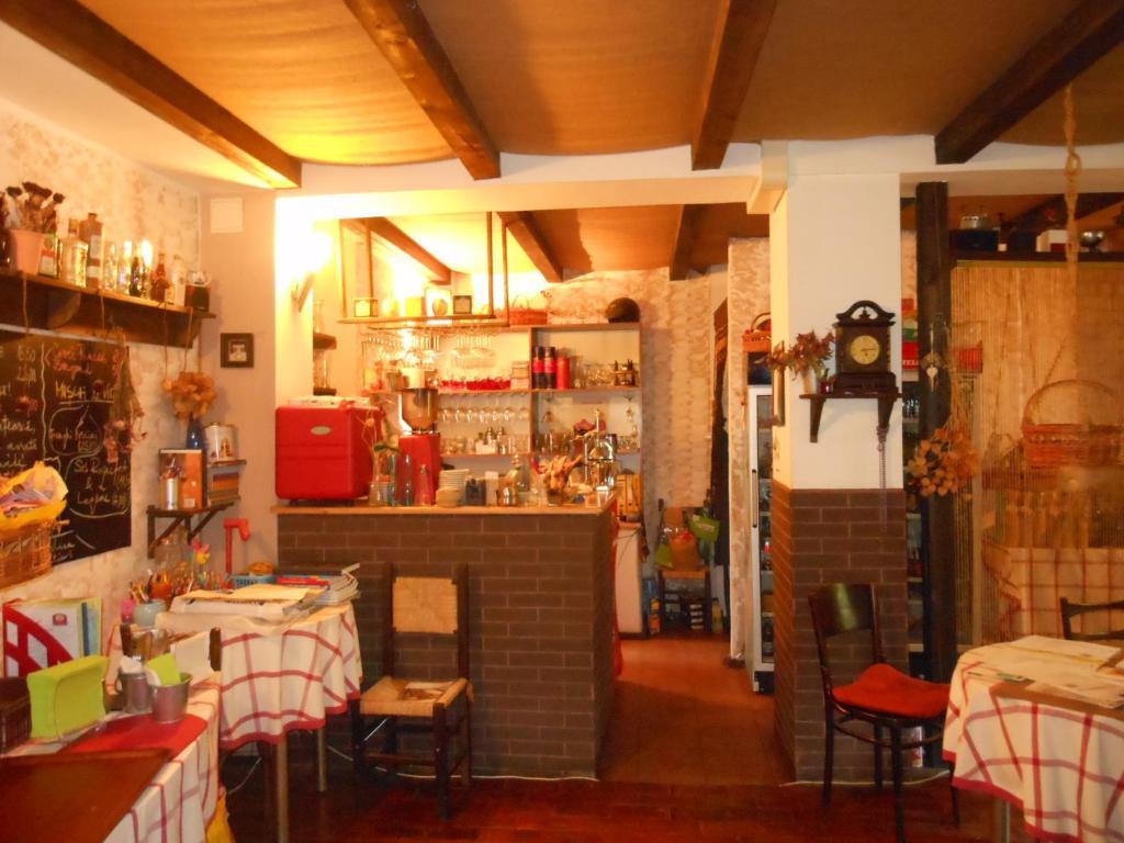 Bistro-Pension La Teleferic Sinaia Dış mekan fotoğraf